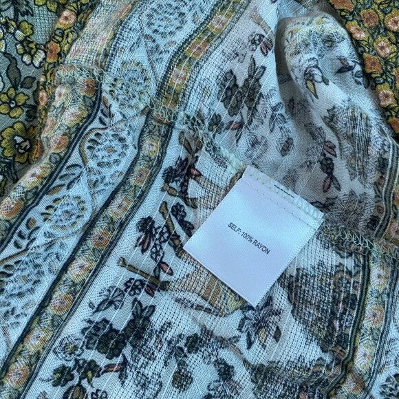 Boho Hippie Blouse size Medium - Picture 8 of 9